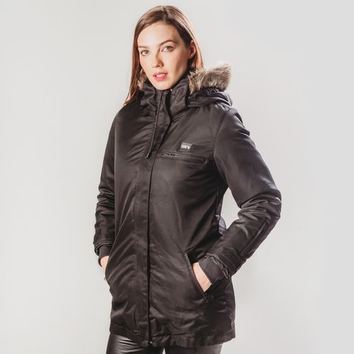casaco-preto-termico-feminio-para-usar-na-neve