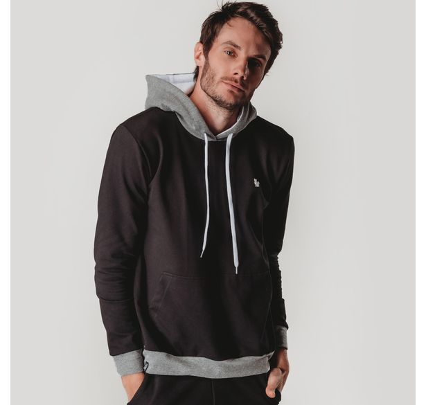 black zip up moletom com capuz outfit