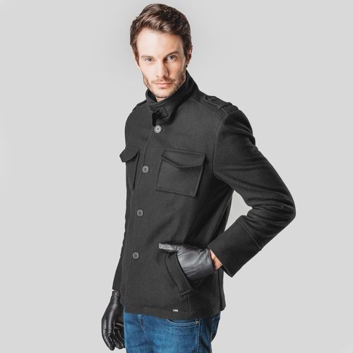 jaqueta fiero masculina modelo militar