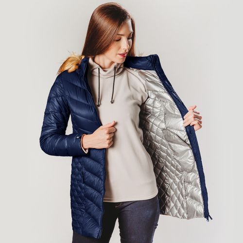 casaco longo leve e alta com protecao termica