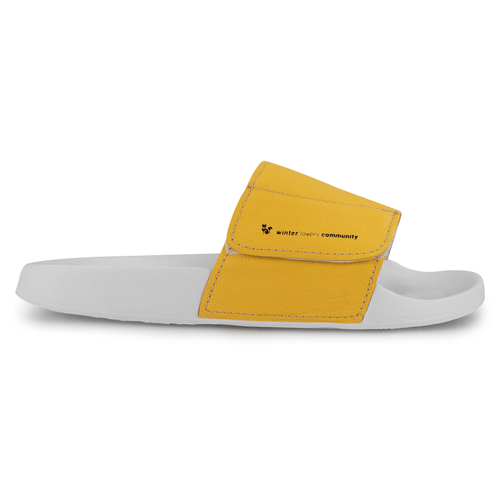 chinelo amarelo em couro estilo slide