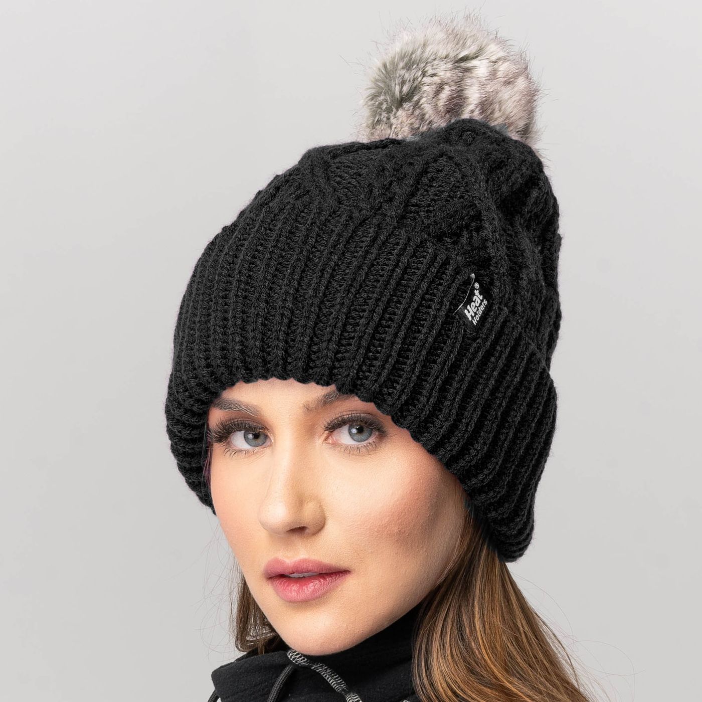 GORRO TÉRMICO FEMININO POMPOM SOLNA EM TRICÔ HEAT HOLDERS - PRETO - U