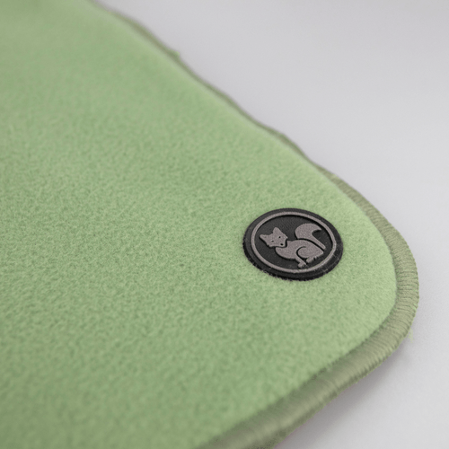 cachecol verde fiero em fleece para neve
