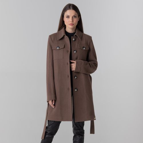 casaco longo fiero em la premium com cinto marrom