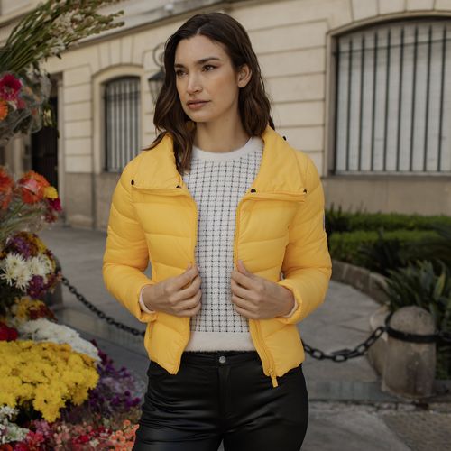 jaqueta feminina curta puffer amarela para o frio