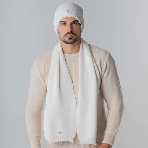 cachecol para o frio em trico branco