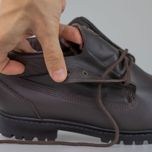 bota masculina cano baixo atemporal para neve